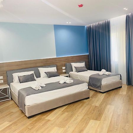 Veranda Boutique Hotel Vlore Bagian luar foto
