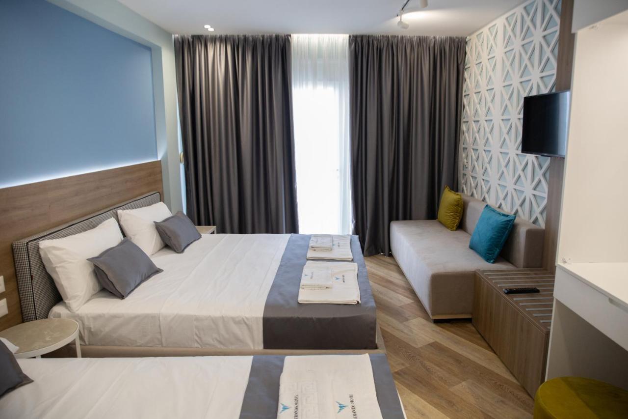Veranda Boutique Hotel Vlore Bagian luar foto