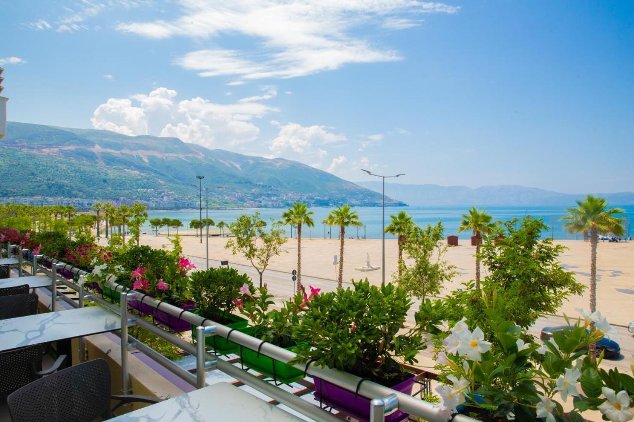 Veranda Boutique Hotel Vlore Bagian luar foto