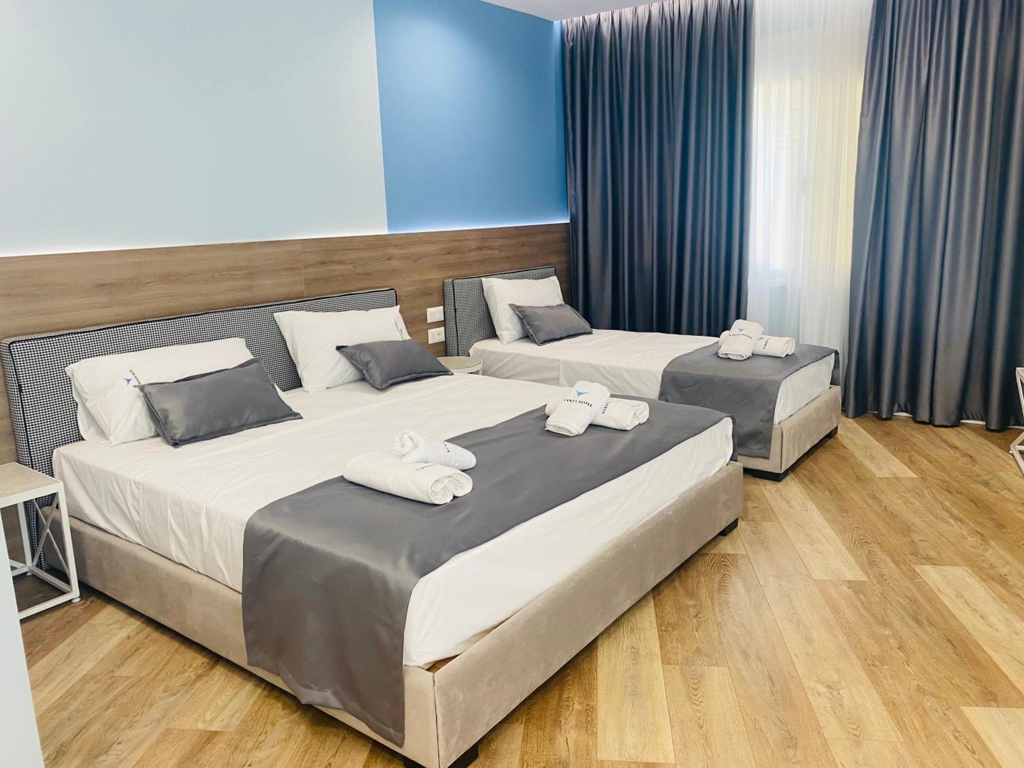 Veranda Boutique Hotel Vlore Bagian luar foto