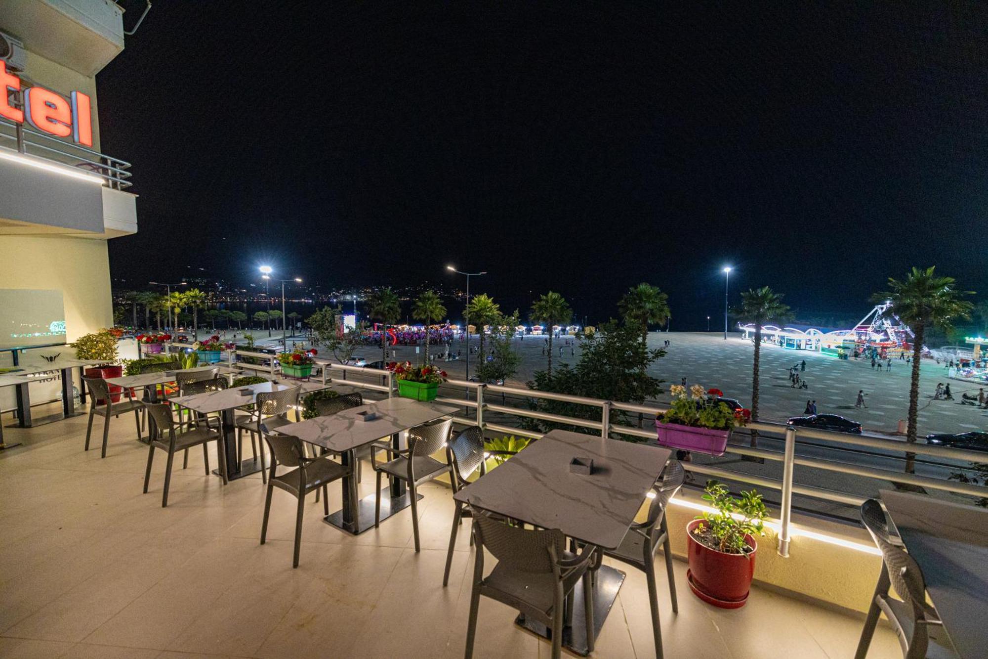 Veranda Boutique Hotel Vlore Bagian luar foto